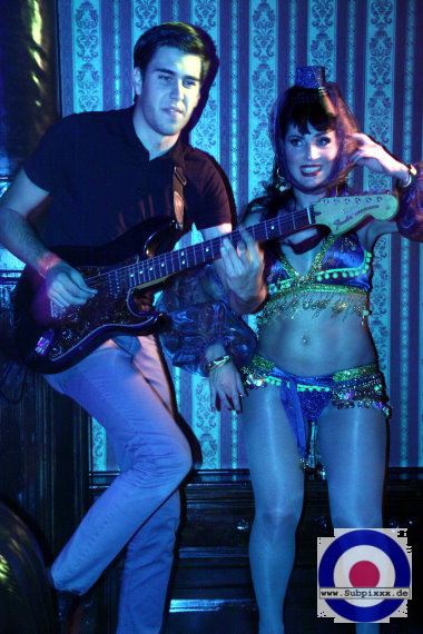 Las Aspiradoras (E) 4. Soundflat Ballroom Bash, McCormacks Leipzig 22. Oktober 2010 (9).JPG